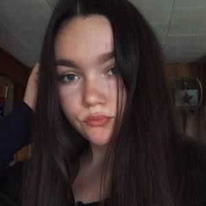 Meet your Posher, Tabitha